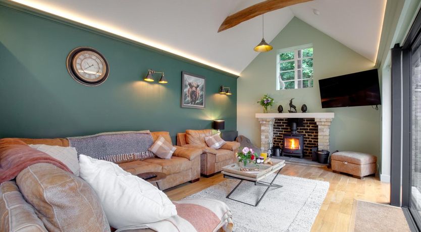 Photo of 4 Bed in Broadstairs
