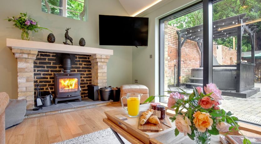Photo of 4 Bed in Broadstairs