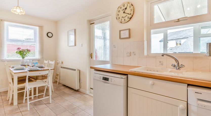 Photo of 3 Bed in Broad Haven