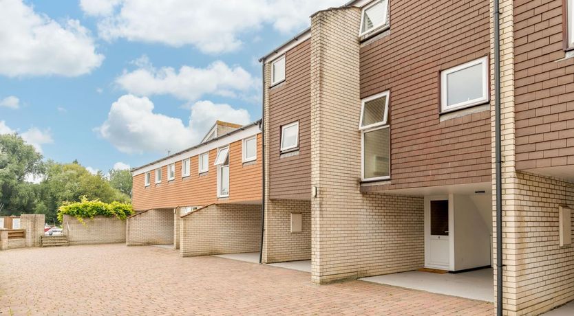 Photo of 3 Bed in Christchurch