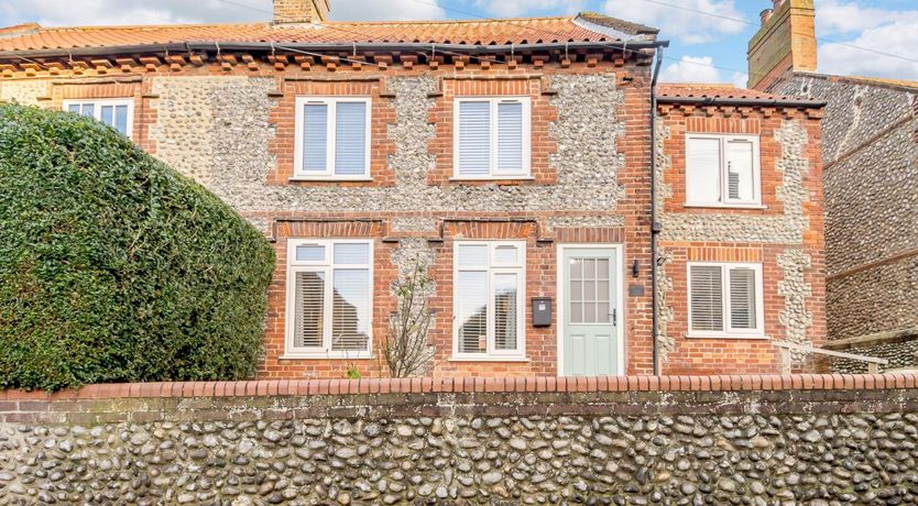 Photo of 4 Bed in Sheringham