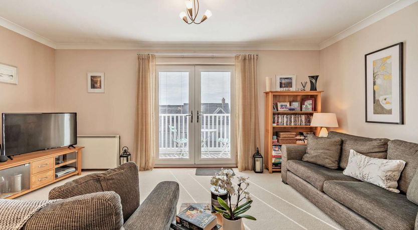 Photo of 3 Bed in Broad Haven