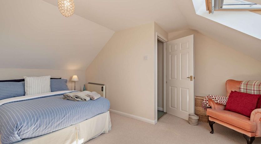 Photo of 3 Bed in Broad Haven