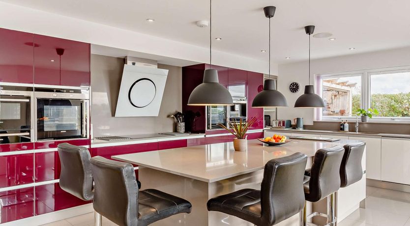 Photo of 5 Bed in Tavistock