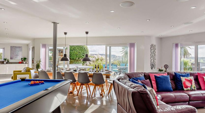 Photo of 5 Bed in Tavistock