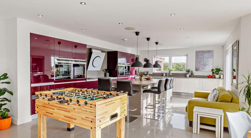 Photo of 5 Bed in Tavistock