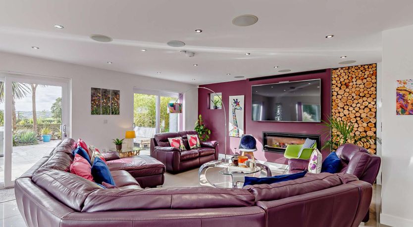 Photo of 5 Bed in Tavistock