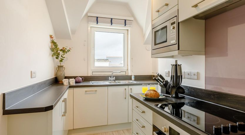 Photo of 2 Bed in Torquay