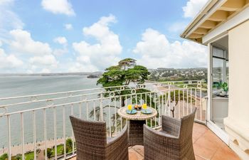 2 Bed in Torquay Holiday Home