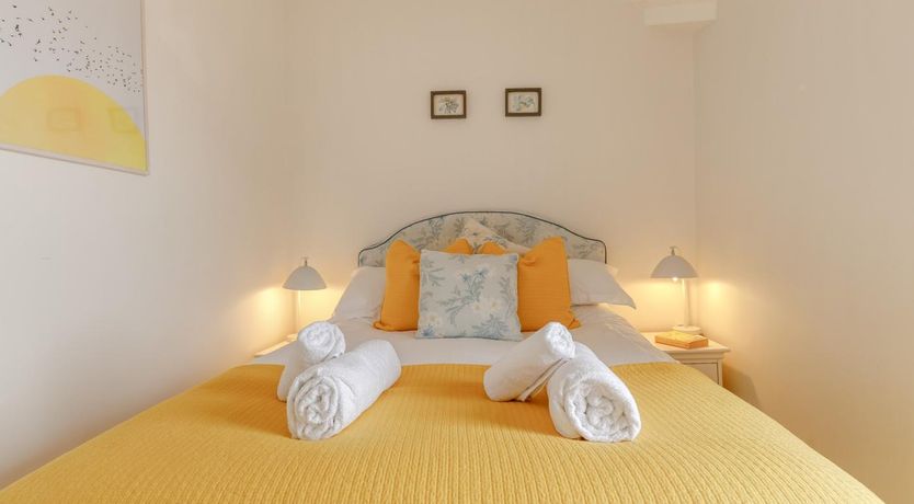 Photo of 2 Bed in Torquay