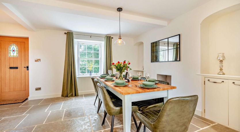 Photo of 4 Bed in Penryn