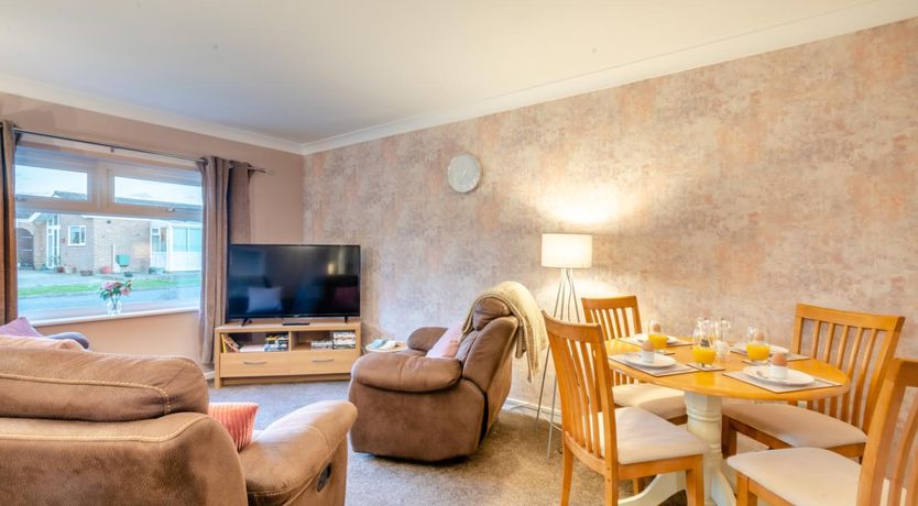 Photo of 2 Bed in Holt