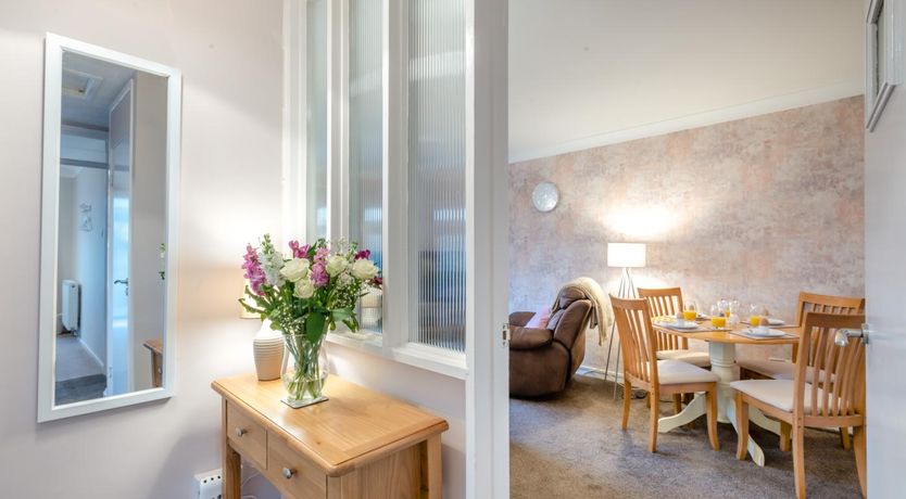 Photo of 2 Bed in Holt