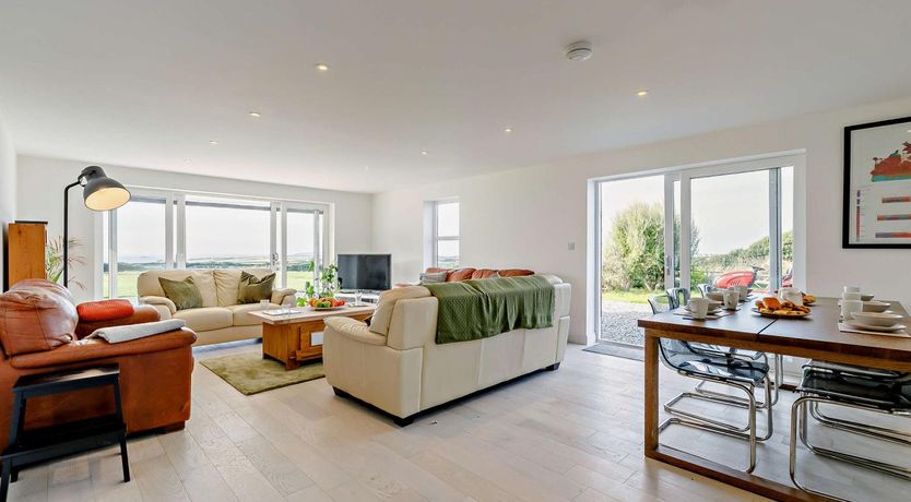 Photo of 2 Bed in St. Merryn