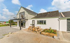 Photo of 2 Bed in St. Merryn