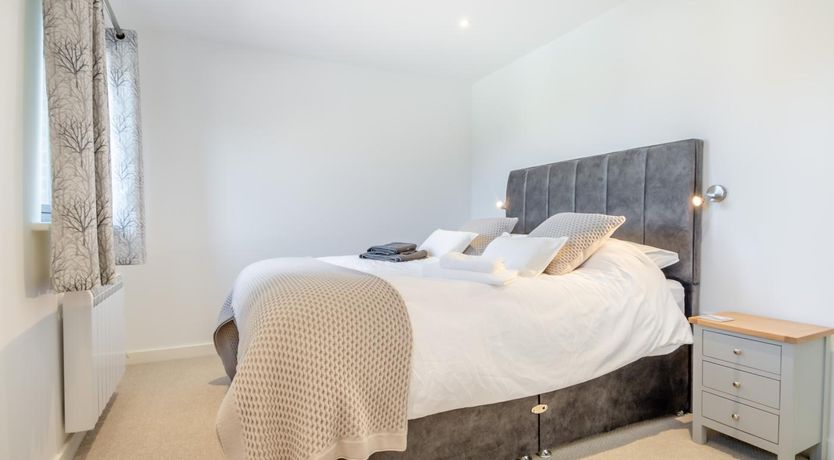 Photo of 2 Bed in Blakeney