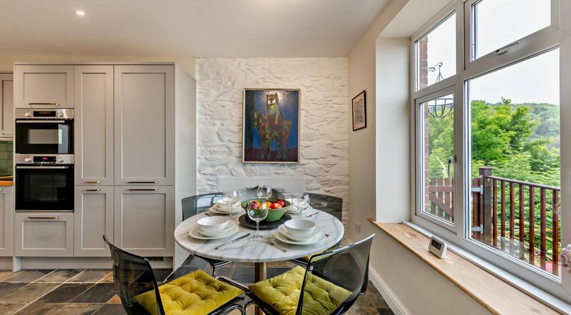 Photo of 3 Bed in Lynton