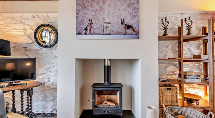 Photo of 3 Bed in Lynton