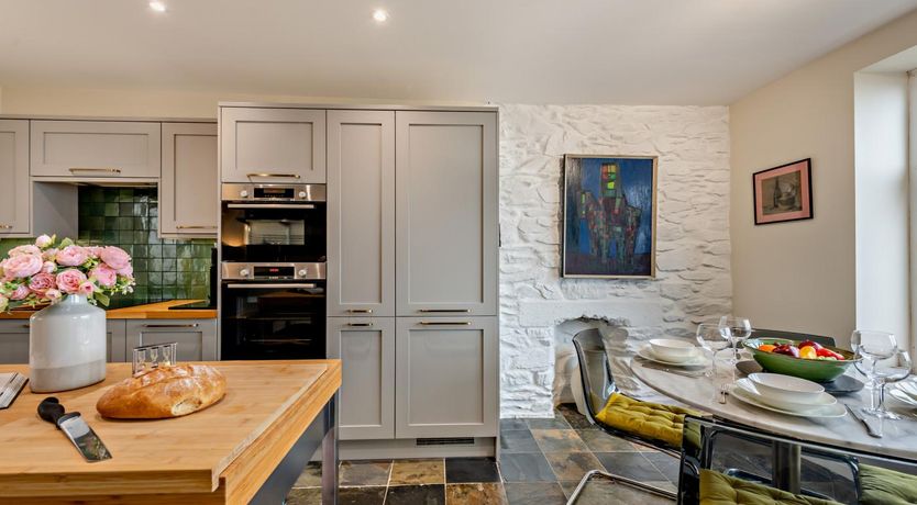 Photo of 3 Bed in Lynton