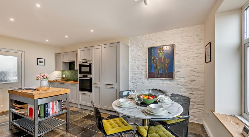 Photo of 3 Bed in Lynton