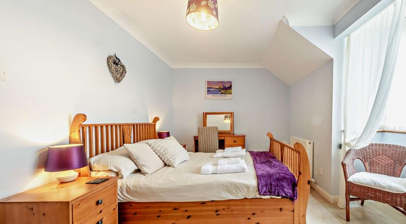 Photo of 4 Bed in Broad Haven