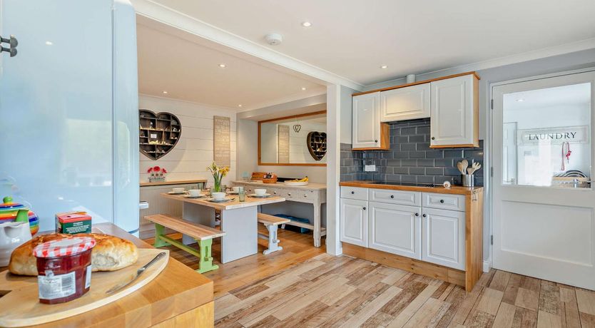 Photo of 4 Bed in St. Levan