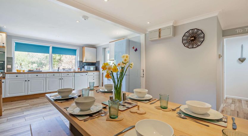 Photo of 4 Bed in St. Levan