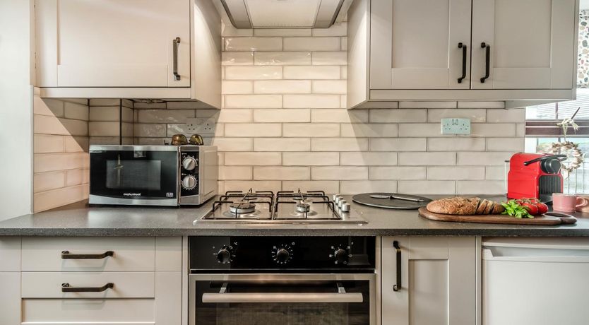 Photo of 2 Bed in Broad Haven