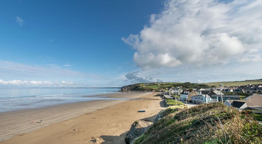 Photo of 2 Bed in Broad Haven