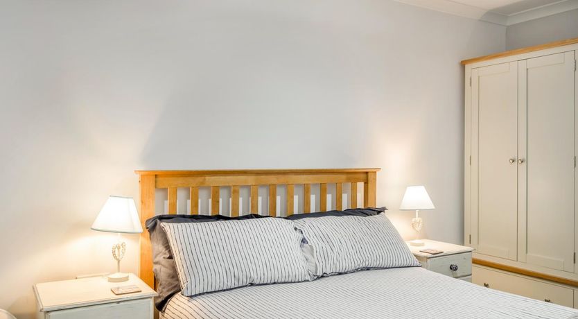 Photo of 2 Bed in Broad Haven