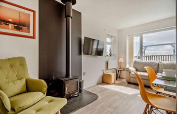 2 Bed in Kessingland Holiday Home