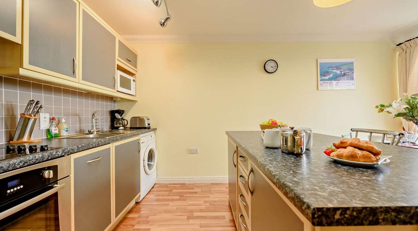 Photo of 2 Bed in Broad Haven