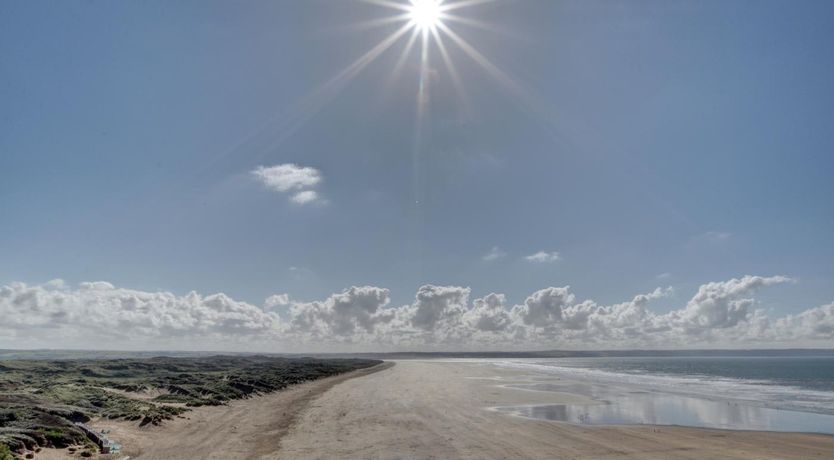 Photo of 4 Bed in Saunton