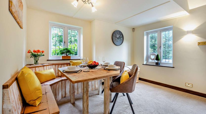 Photo of 2 Bed in Bournemouth