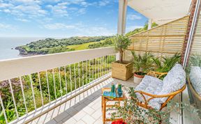 Photo of 1 Bed in Langland