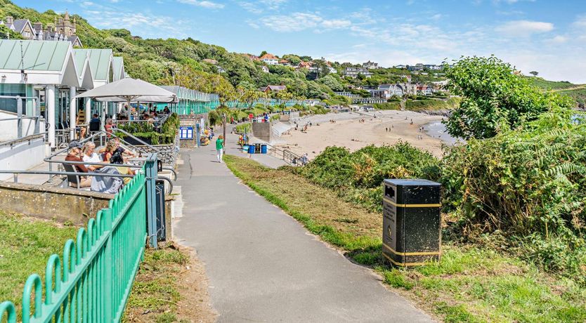 Photo of 1 Bed in Langland