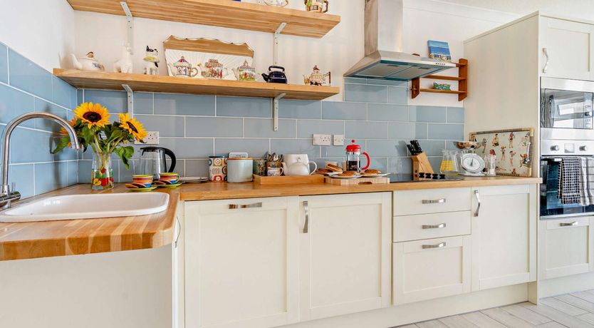 Photo of 1 Bed in Langland