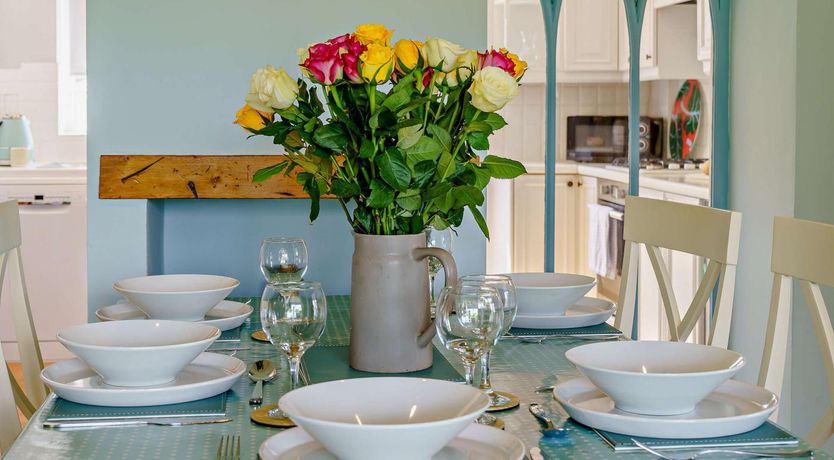 Photo of 3 Bed in Mumbles