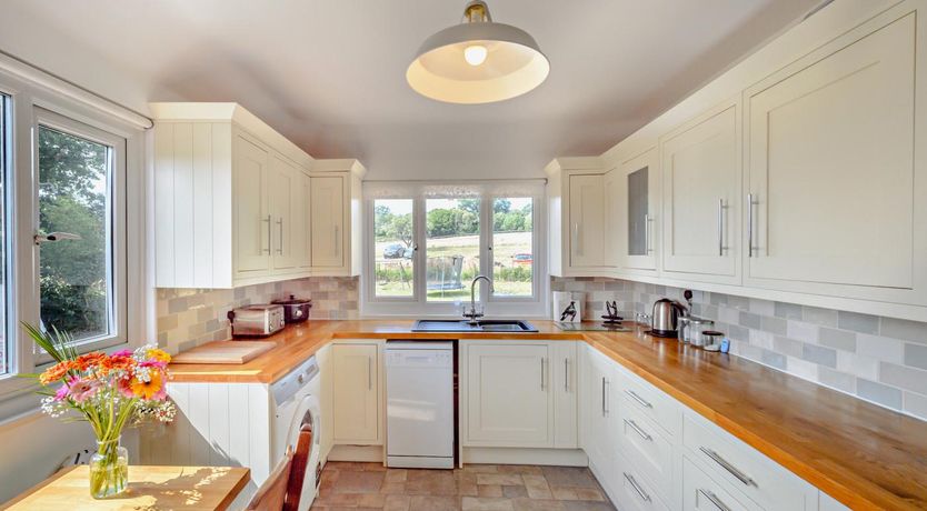 Photo of 2 Bed in Beckley