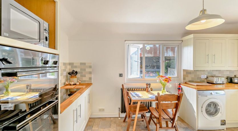 Photo of 2 Bed in Beckley