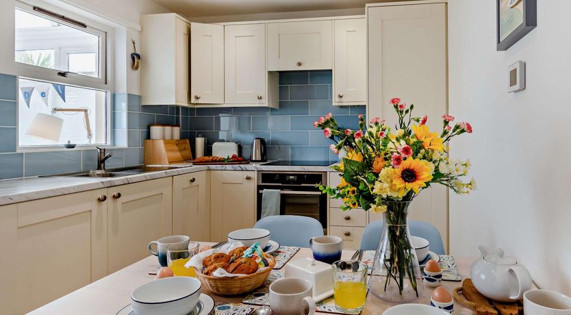 Photo of 2 Bed in Broad Haven