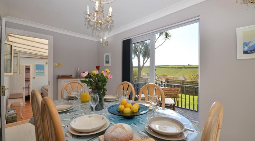 Photo of 3 Bed in Hope Cove