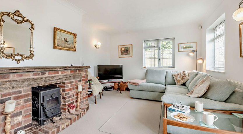 Photo of 3 Bed in Lyme Regis
