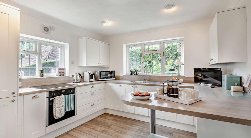 Photo of 3 Bed in Lyme Regis