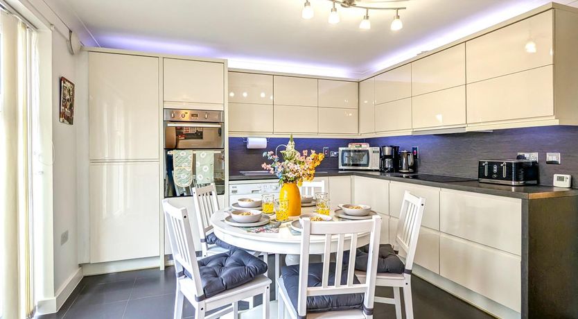 Photo of 3 Bed in Felixstowe