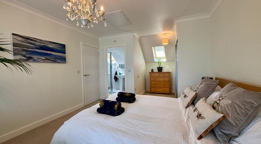 Photo of 3 Bed in Felixstowe