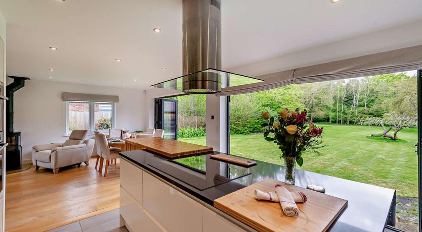 Photo of 3 Bed in Biddenden