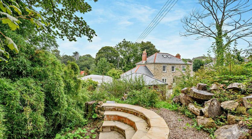 Photo of 3 Bed in Penryn
