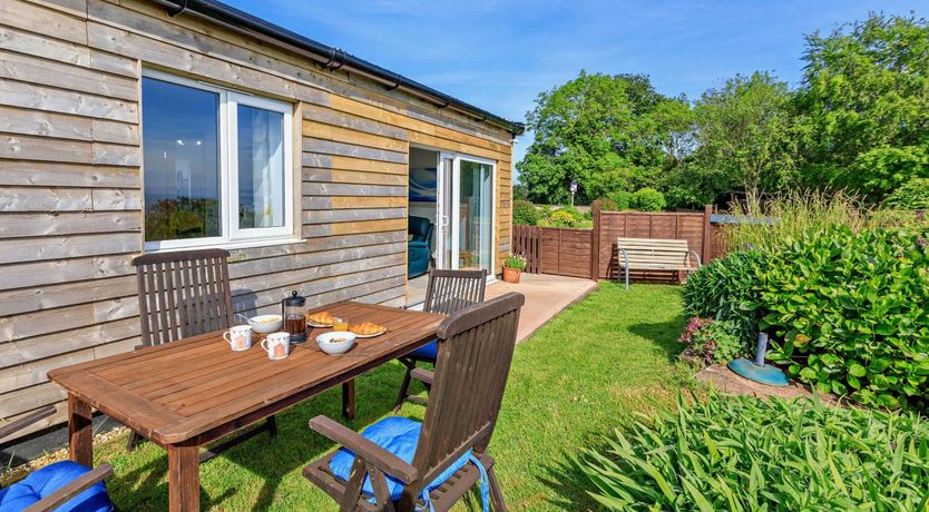 Photo of 1 Bed in Blue Anchor