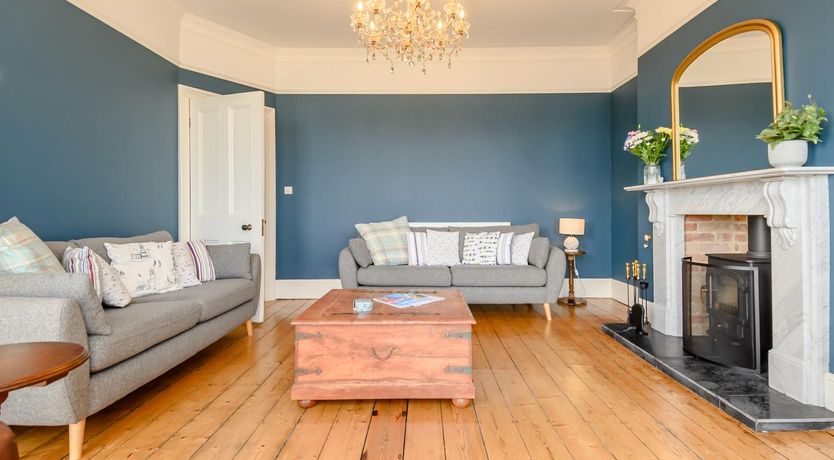 Photo of 9 Bed in Lowestoft